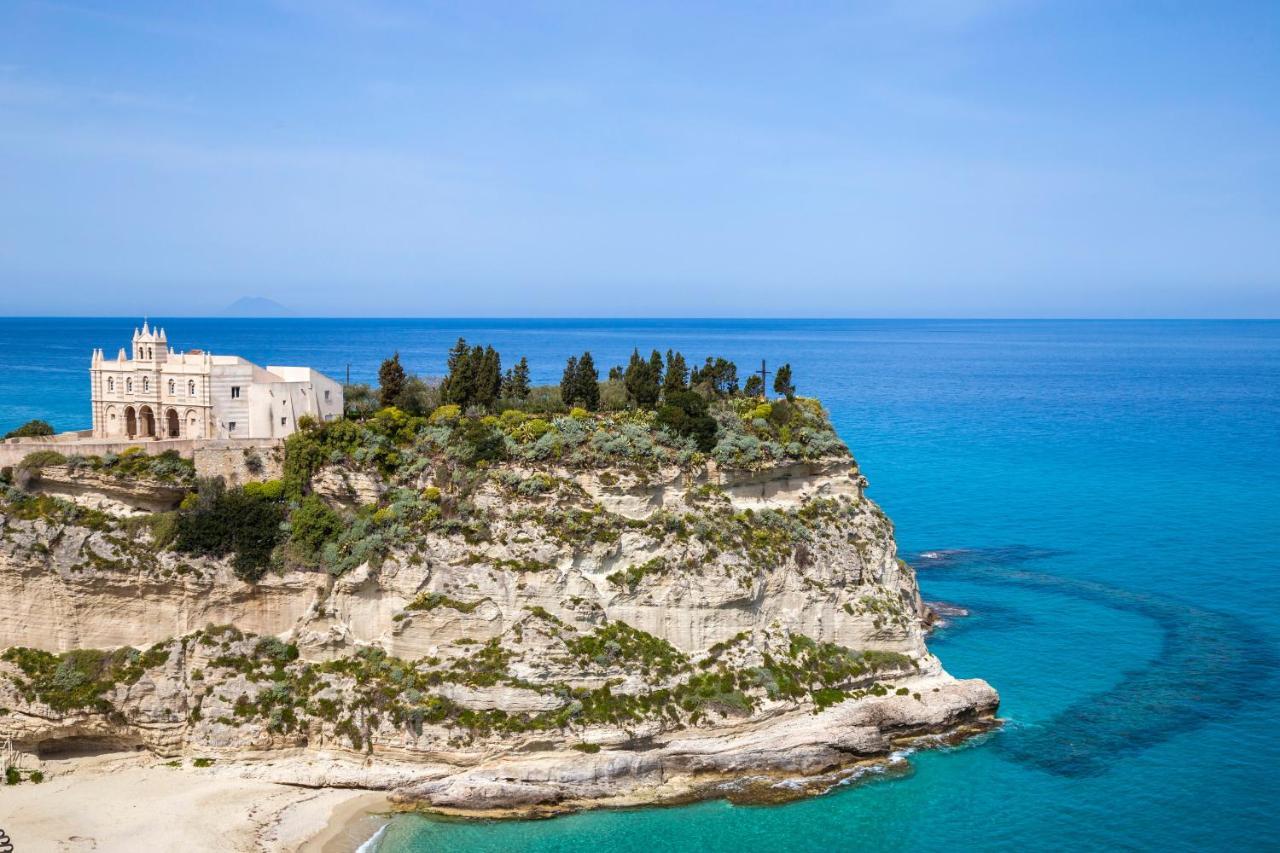 Suites Pastis Tropea - Boutique B&B By Kalavria Holidays Buitenkant foto